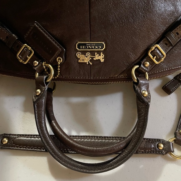 Ladies Brown Coach Bag - Picture 7 of 10